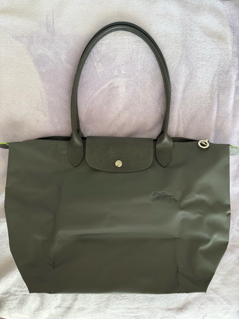 EUC Longchamp le pliage “green” large shoulder tote in graphite
